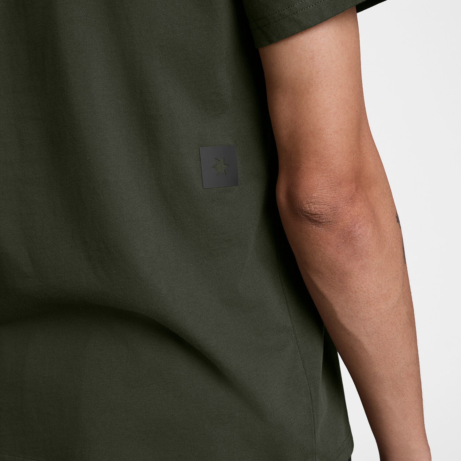 Everyday T-shirt - Image 4